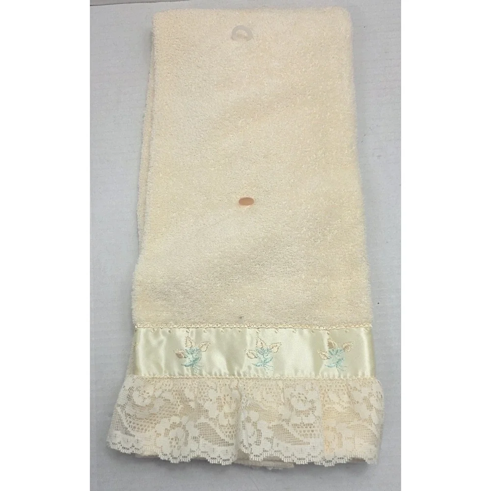 Vintage Y2K Champagne Hand Towel 28